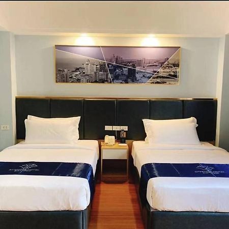 Sapphire Hotel Silom Bangkok Exteriér fotografie Deluxe Twin