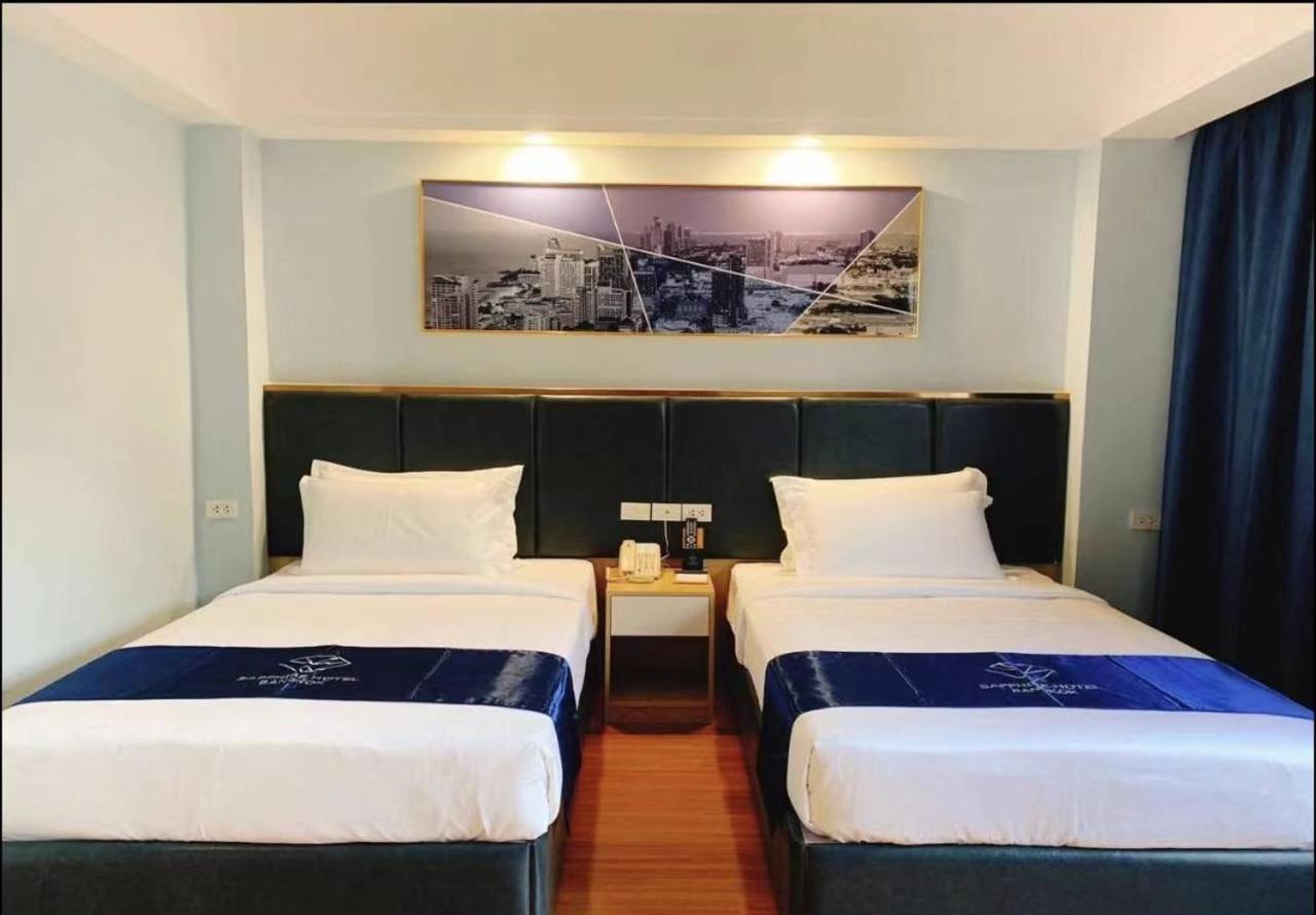 Sapphire Hotel Silom Bangkok Exteriér fotografie Deluxe Twin
