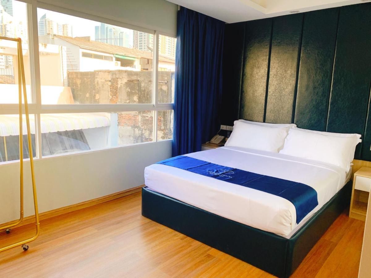 Sapphire Hotel Silom Bangkok Exteriér fotografie Deluxe Room